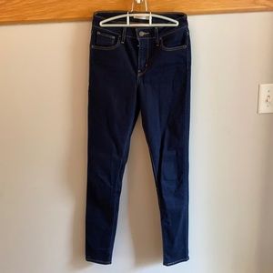 Levi’s 721 high rise skinny jeans